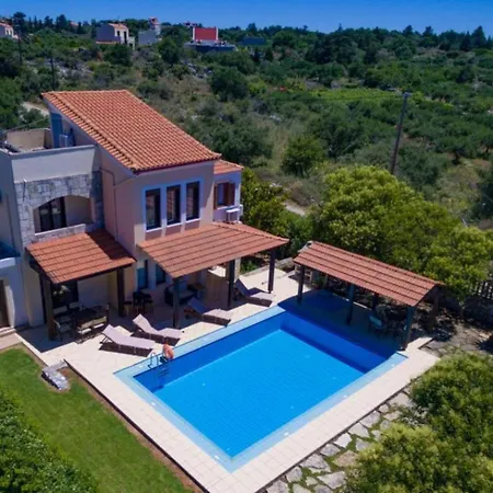 Ekklisies Tria Villa *
